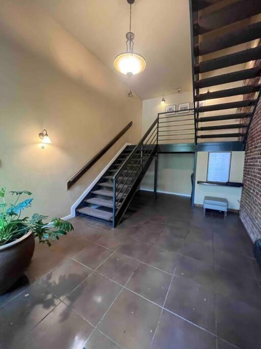 Affordable & Chic Rino/Lodo/Dtown Loft- Walkable Apartment DEN Екстериор снимка