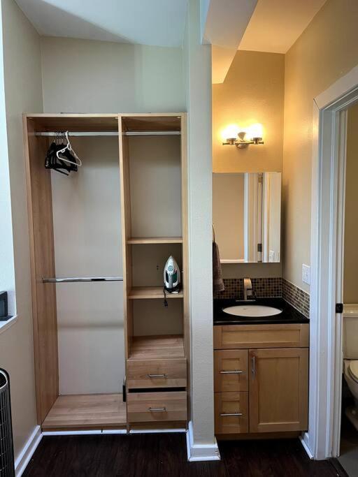 Affordable & Chic Rino/Lodo/Dtown Loft- Walkable Apartment DEN Екстериор снимка
